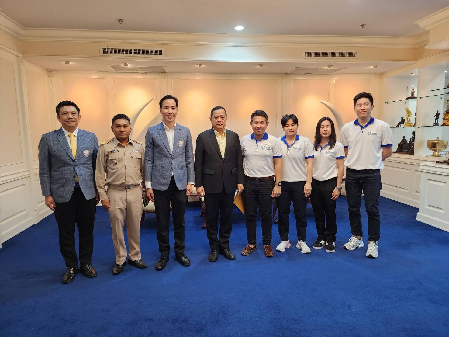 หอการค้าจังหวัดสงขลา พร้อมด้วย YEC Songkhla ร่วมเข้าพบ นายเจษฎา จิตรัตน์ ผู้ว่าราชการจังหวัดสงขลา เพื่อเสนอและขออนุมัติงบประมาณการจัดอบรม โครงการพัฒนาศักยภาพ ผู้นำคลื่นลูกใหม่ หรือ YPC